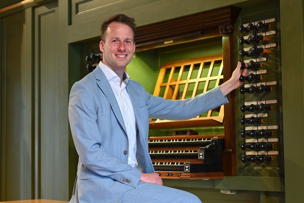 Fagert er landet! - Norwegian organ music meets the ceiling mural