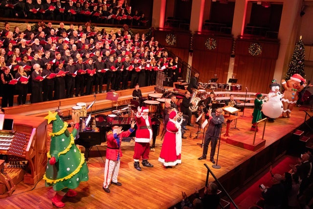 A Candlelight Christmas presales in Washington