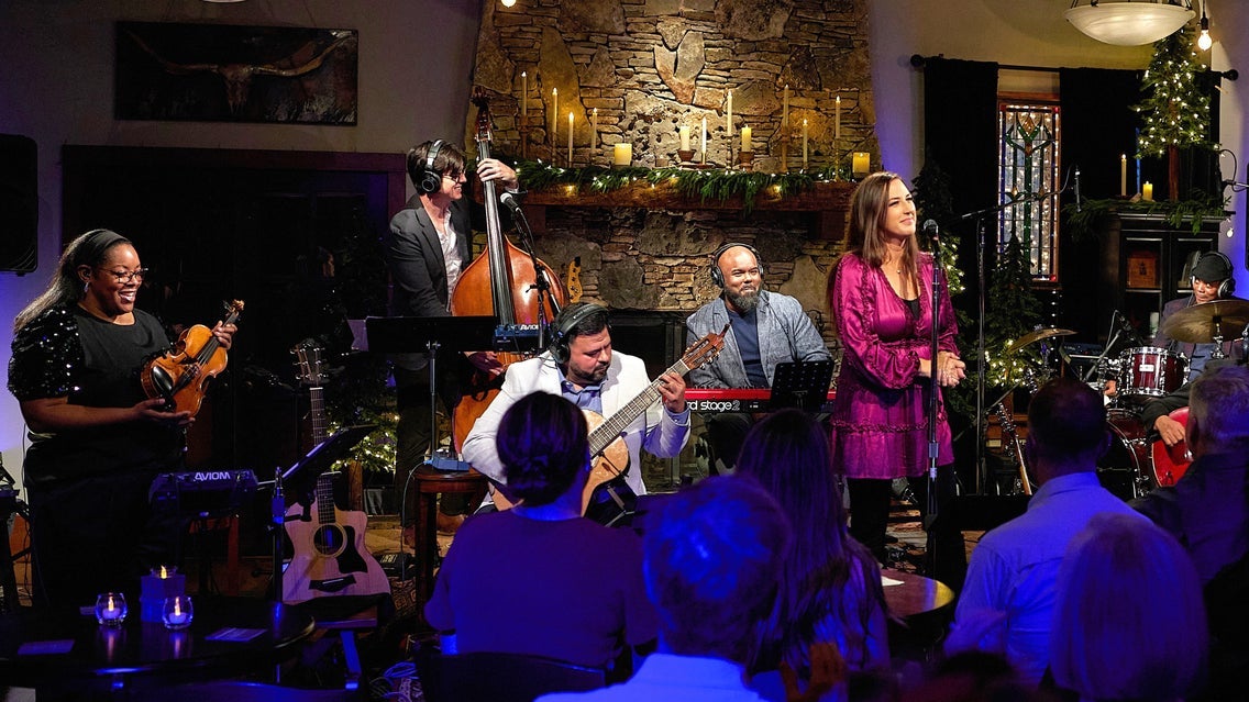 Erica Lane: Here We Come A Caroling