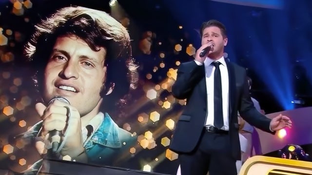 "SALUT!" Julien Dassin sings Joe Dassin! - Greatest Hits