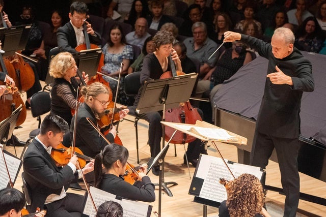 North Carolina Symphony - Mahler & Mozart
