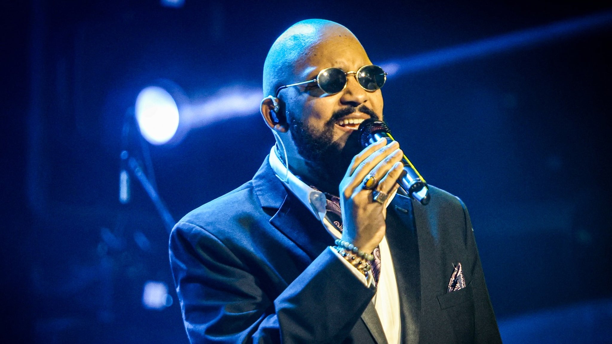 Zeo Munoz & Badir Live In Concert