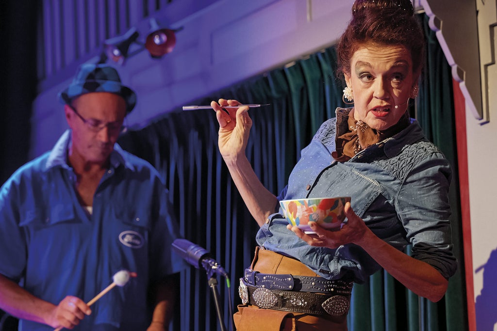 Lilosophien show poster