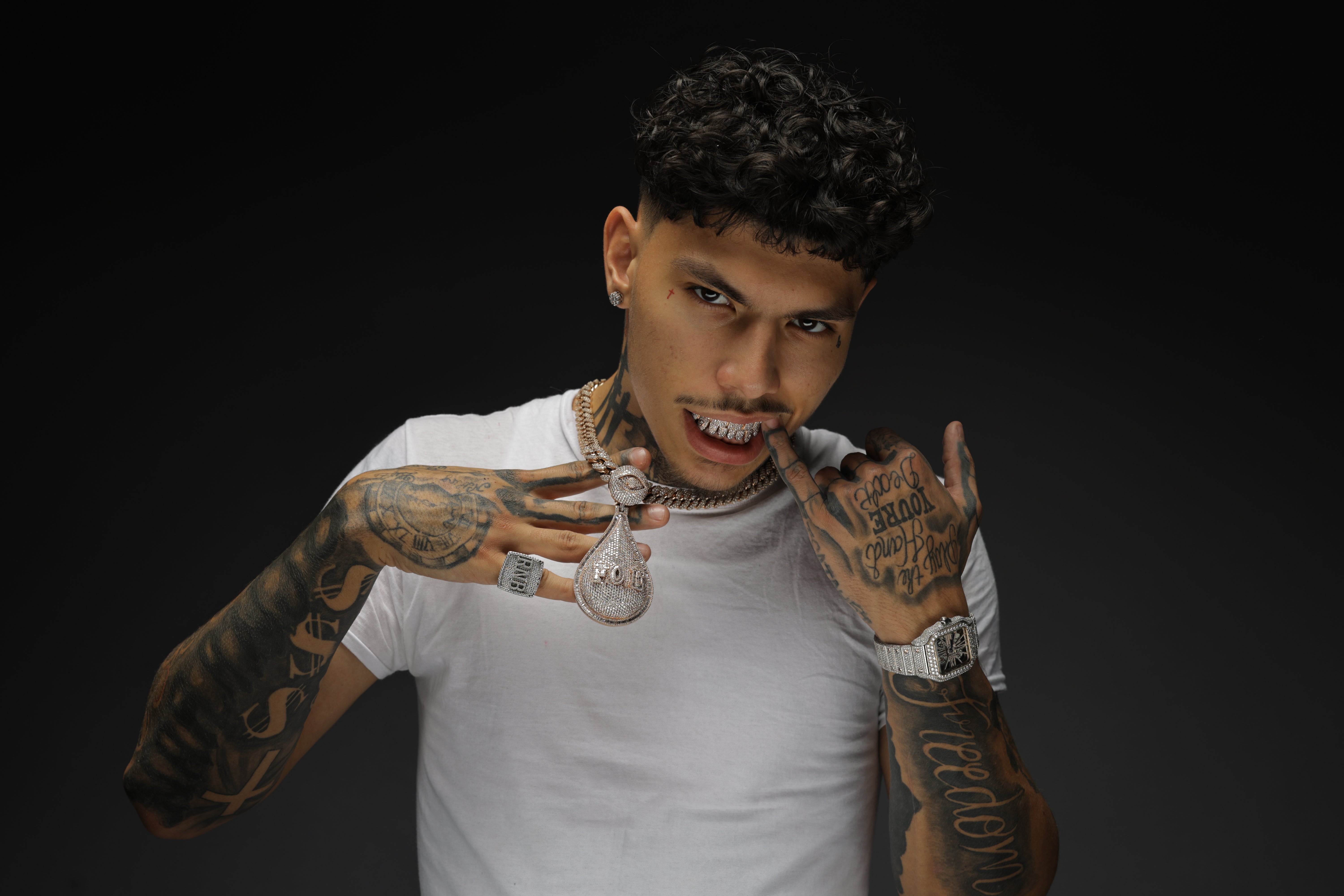 RNB.FOEMOB concert image