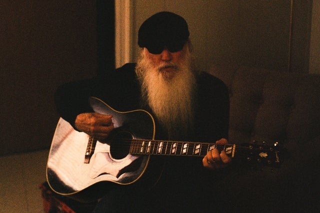 Robert Lester Folsom presales in Charlotte