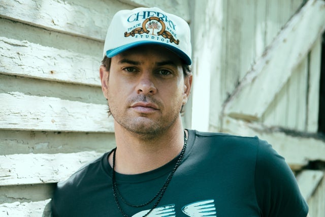 Matt Stell presales in Leesburg