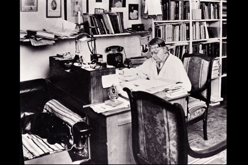 LOKALHISTORISKT FÖREDRAG: Marta P:son Henning in Sweden