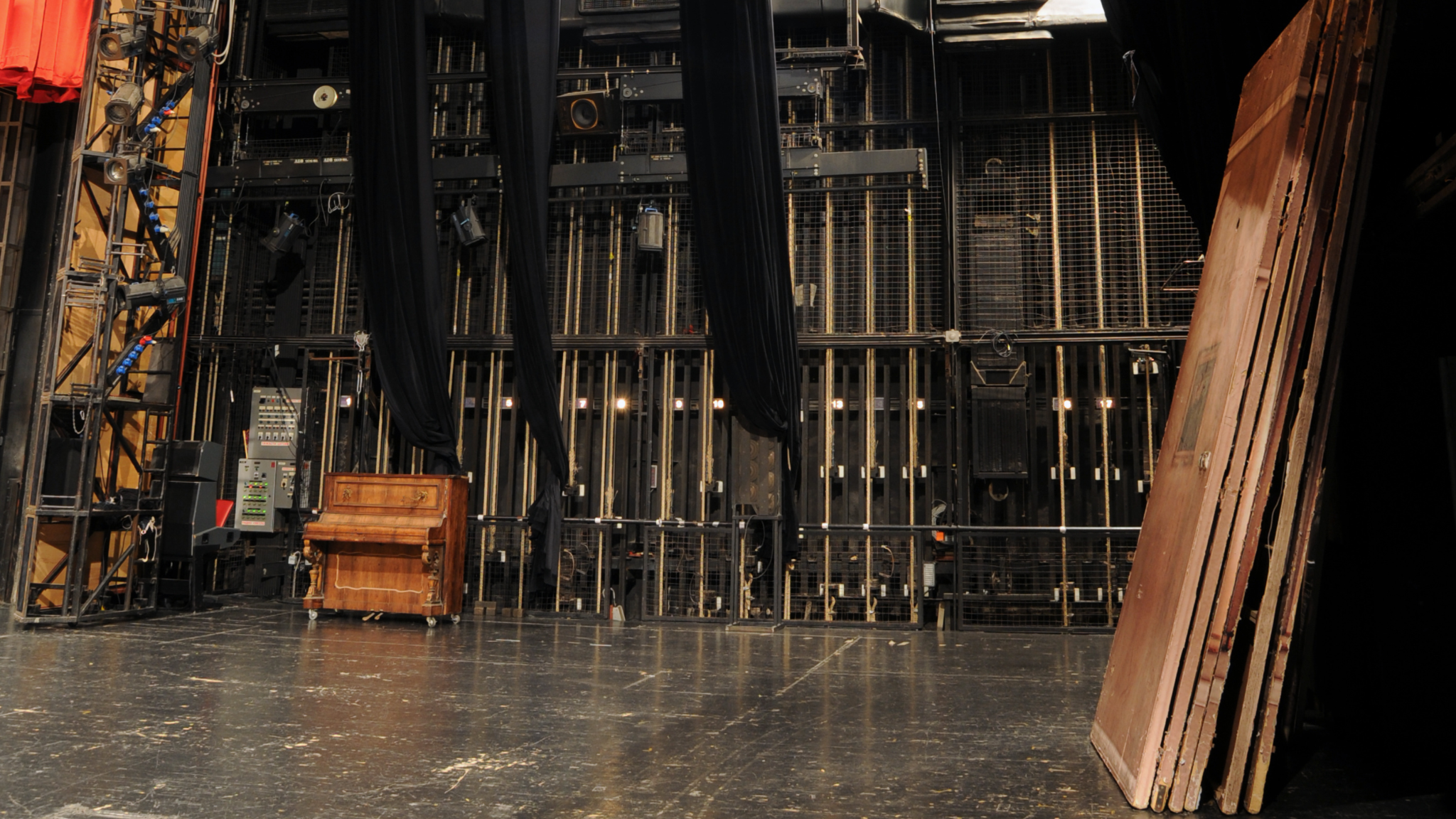 U of T Opera: Viva la Mamma (Le Convenienze ed Inconvenienze Teatrali at The Elgin & Winter Garden Theatres – Toronto, Canada