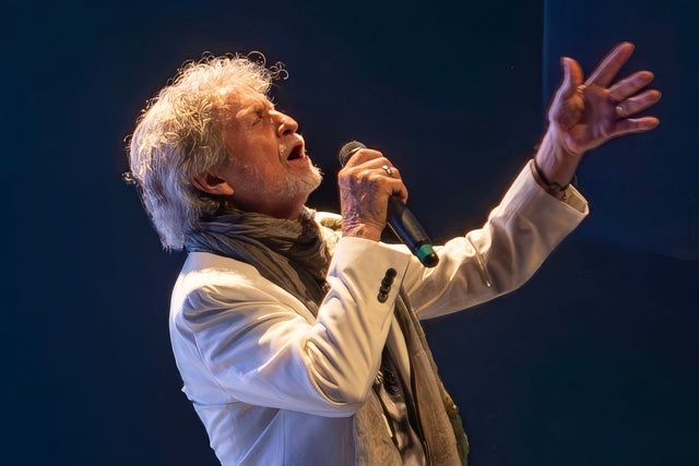 Presales to jon anderson: members use these when buying pre-sale tickets