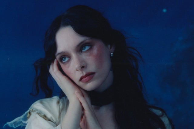 Presales to holly humberstone: members use these when buying pre-sale tickets