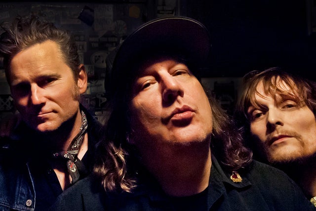 Drivin N Cryin presale code for early tickets in Knoxville