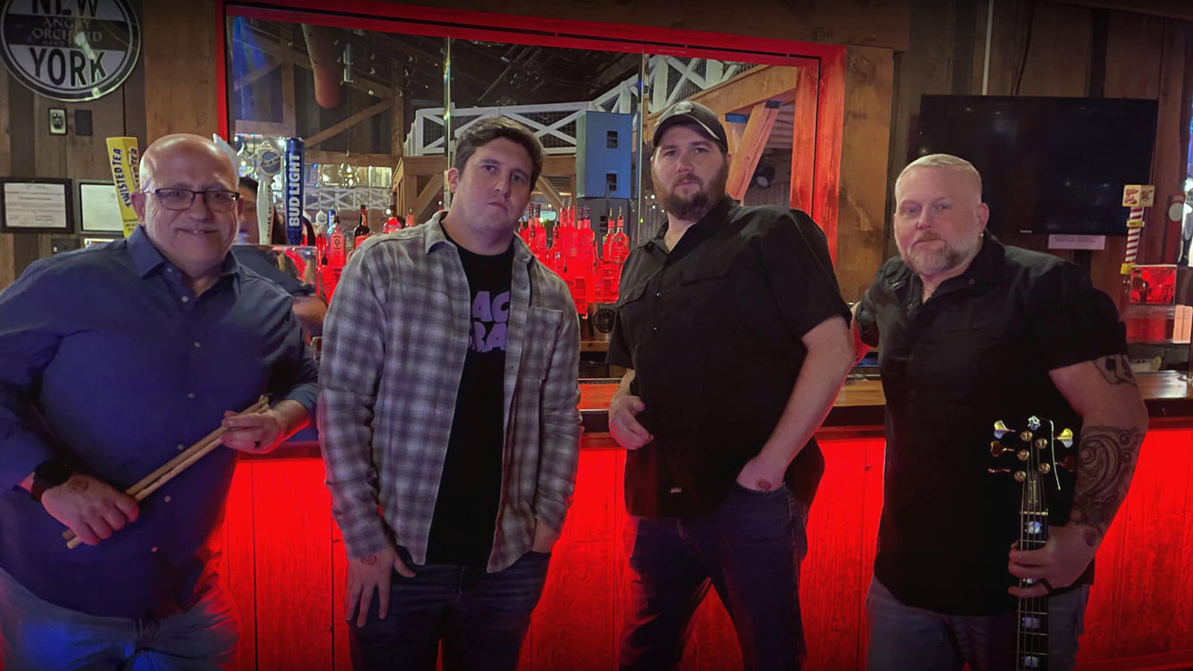 Exit 33: Country Justice, Chasing Neon & More!