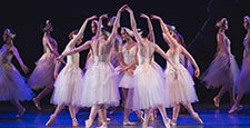 Indpls Ballet & Indpls Symphony Orchestra Present Swan Lake Ballet at Clowes Memorial Hall – Indianapolis, IN