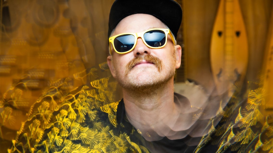 Dirty Old Town pres: Martin Horntveth; Gouldian Finch