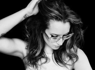 Ingrid Michaelson Boobs