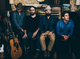 Drew Holcomb and the Neighbors